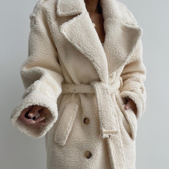 Jlux Ivory Roxanna Coat - Picture 3 of 5